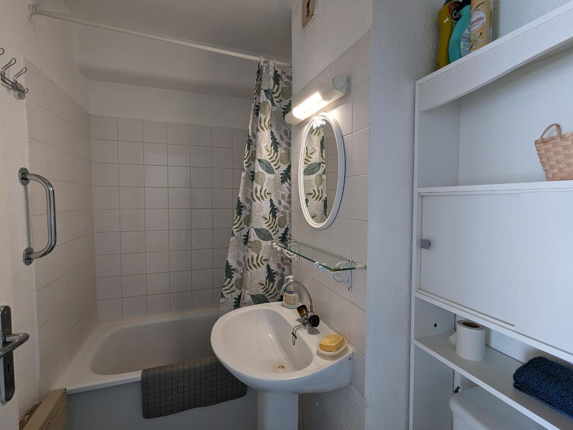 Arcachon Centre : Charmant T2 Avec Loggia, Parking Securise Et Proche Plage - Fr-1-420-61 Luaran gambar